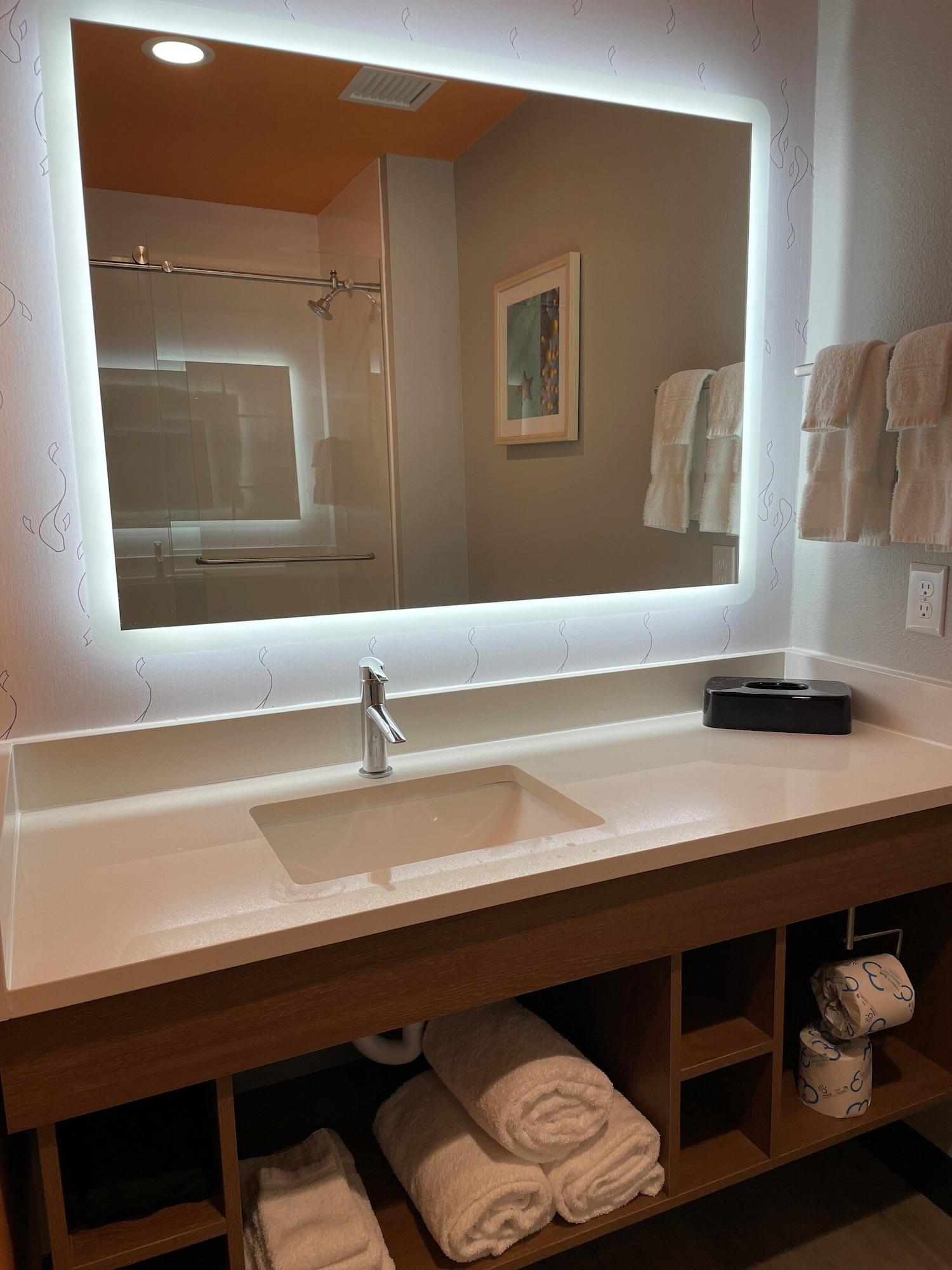 La Quinta Inn & Suites By Wyndham San Antonio Seaworld Lafb Zewnętrze zdjęcie