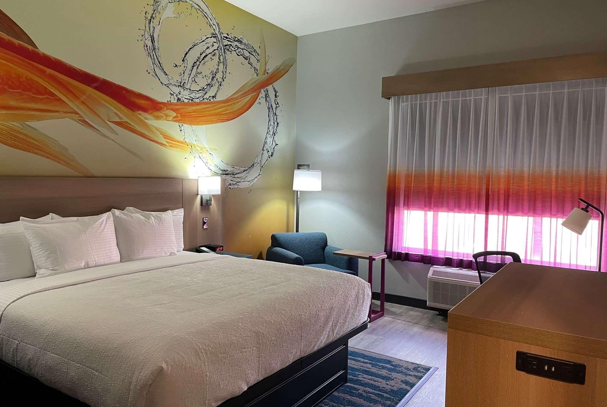 La Quinta Inn & Suites By Wyndham San Antonio Seaworld Lafb Zewnętrze zdjęcie