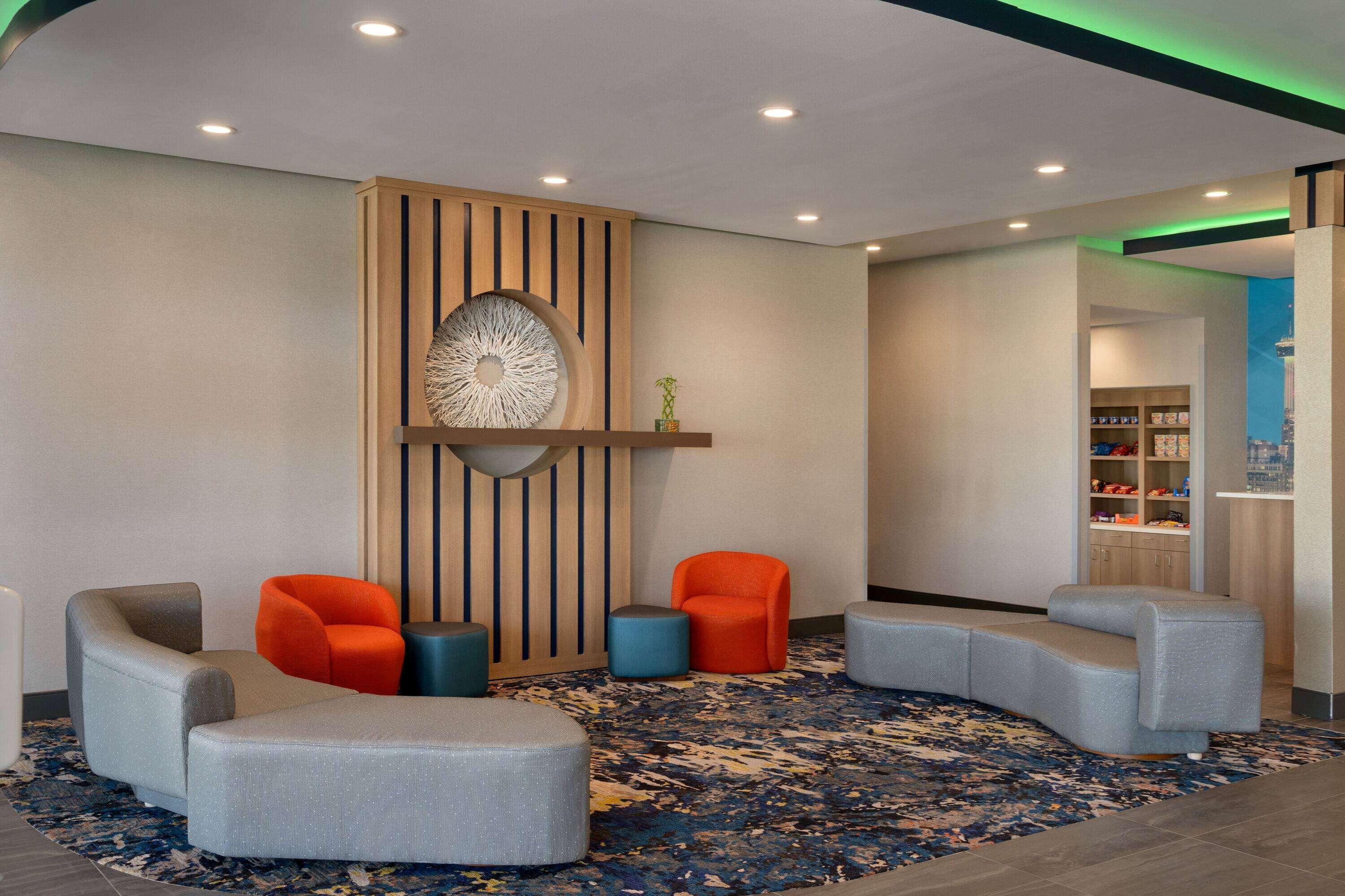 La Quinta Inn & Suites By Wyndham San Antonio Seaworld Lafb Zewnętrze zdjęcie